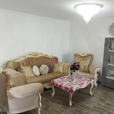 Casa *